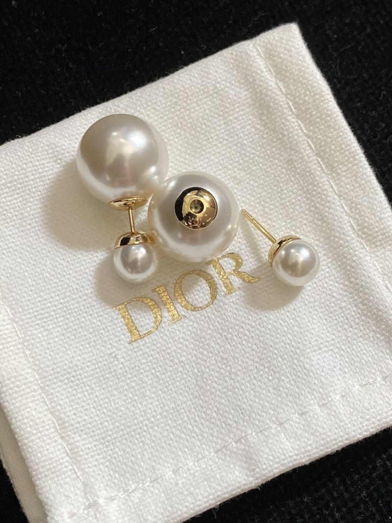 Christian Dior Earrings